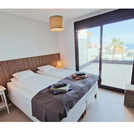 Sunny Pearl Apartment *